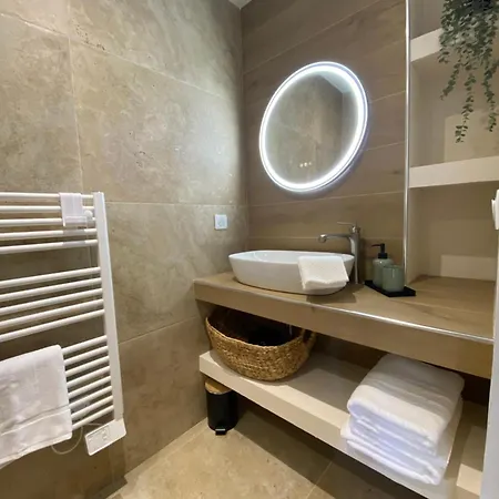 2 Mimalodrina Bed & Breakfast 3*